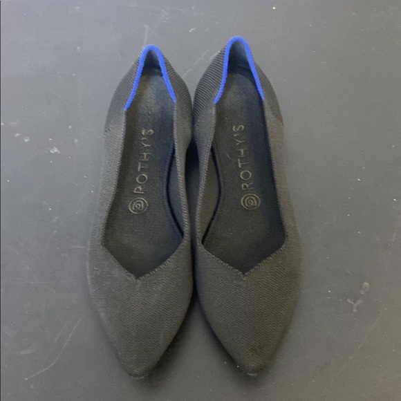 Rothy's Women's Black and Blue Flats
